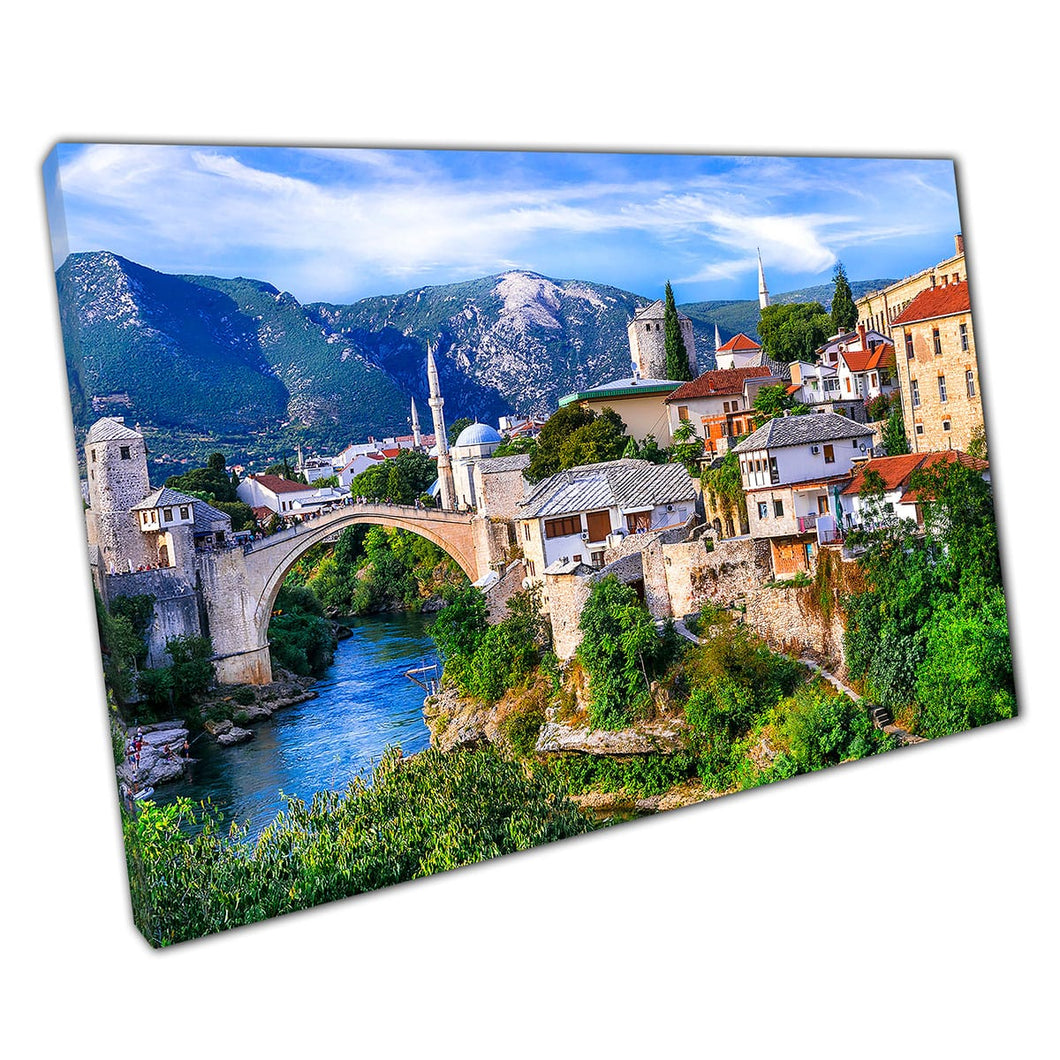 Puente famoso en el casco antiguo Mostar Bosnia y Herzegovina Wall Art impresa en lienzo montado en lienzo estampado