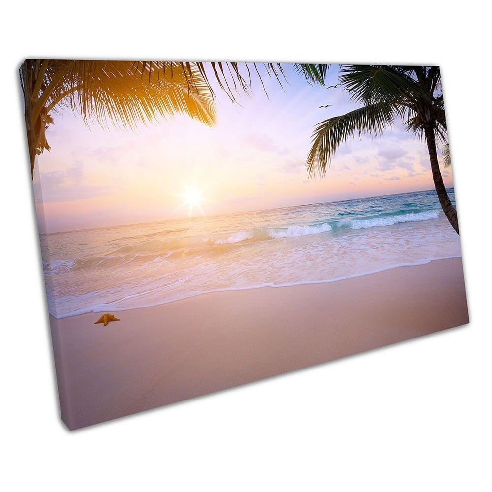 Zeester mooie zonsopgang over het tropische paradijs strandwall art print gemonteerde canvas print