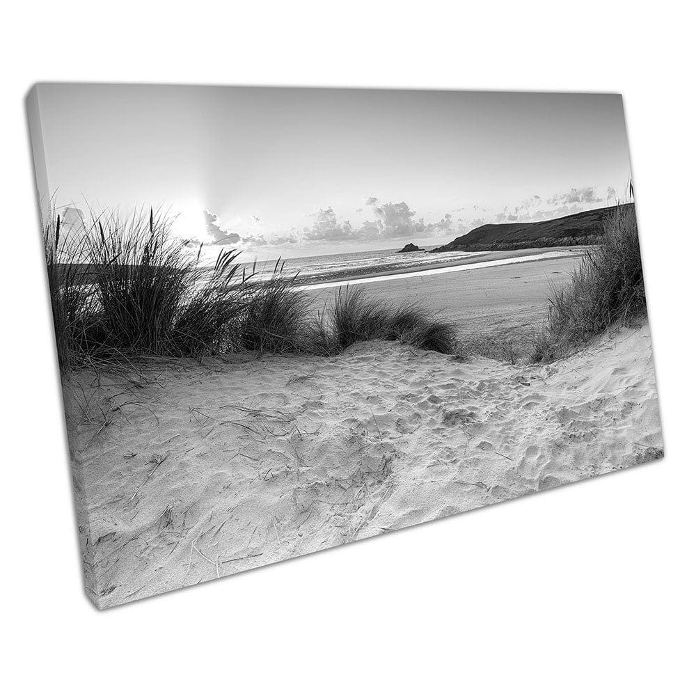 Zwart -wit zonsondergang door de zandduinen Crantock Beach klaar om muurwand te hangen afdrukken gemonteerde canvas print