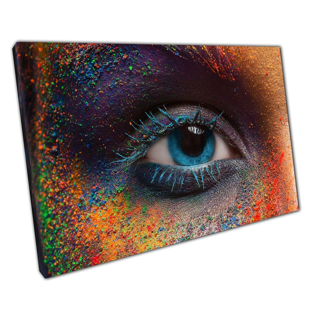 Eye femminile blu brillante coperto di ricche celebrazioni colorate di festival di holi stampato d'arte da parete su tela di tela stampata