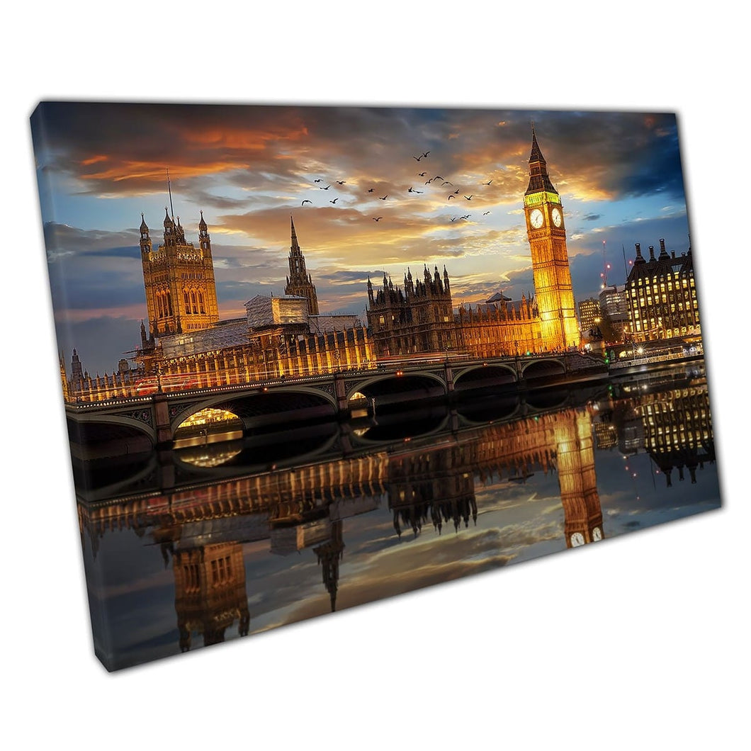 Il Big Ben del palazzo di Westminster che riflette nel Tamigi del fiume al Sunset London UK Wall Art Print su tela di tela montata