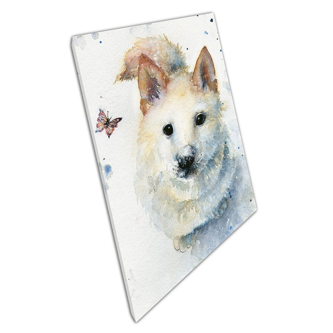 Nieuwsgierige donzige witte puppy die omhoog kijkt naar fladderende vlinder schilderen schilderij muur kunst print op canvas gemonteerde canvas print