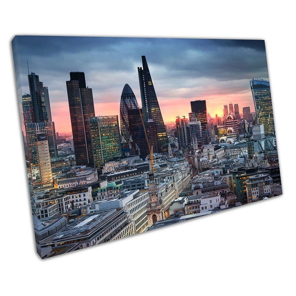 Sunset sullo skyline del distretto finanziario di Londra Pronto a impiccare la stampa di tela montata in arte da parete