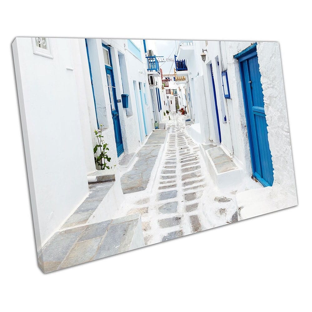 Street con porte blu Mykonos Island in Grecia Pronto per appoggiare la stampa in tela montata in tela montata