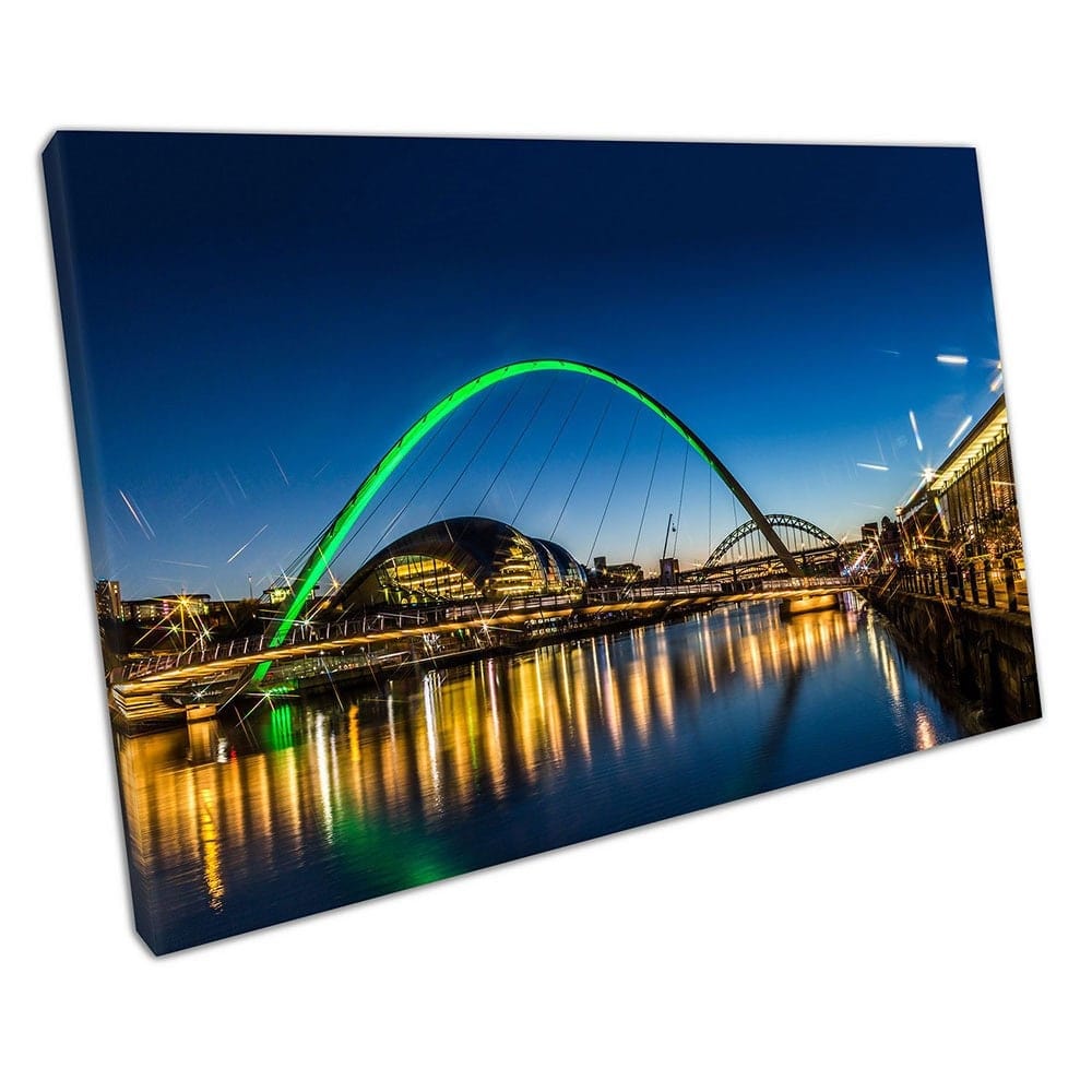Stad van Newcastle Green Millennium Eye Bridge Gateshead Quayside Canvas Wall Art Print Mounted Canvas Print