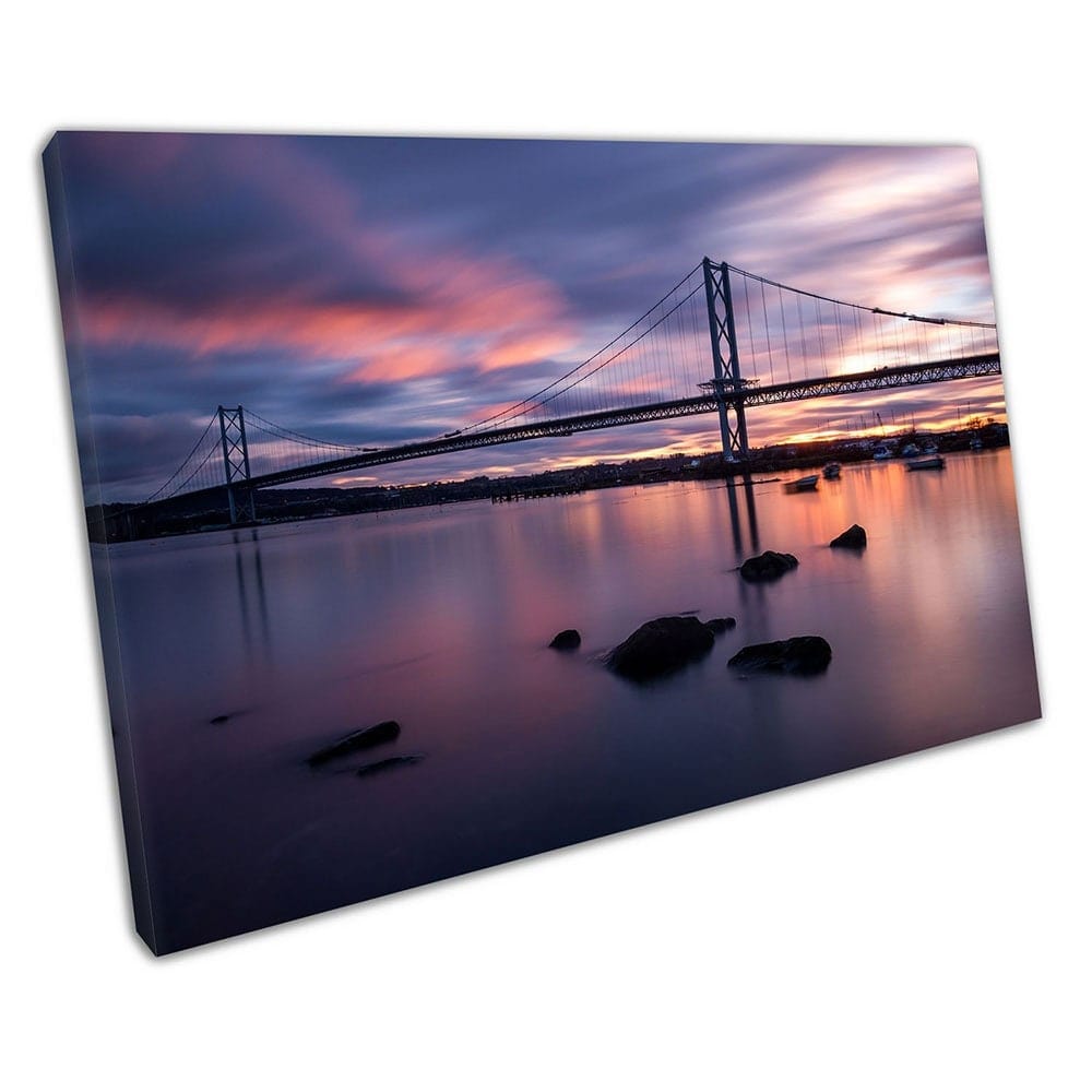 Purple & Blue Sunset Over Forth Road Bridge Firth di Forth River Wall Art Stampa di tela montata