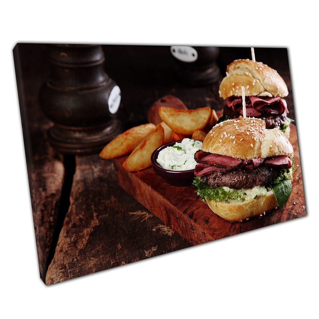 Gastronomische biefstukburgers met aardappelpartjes