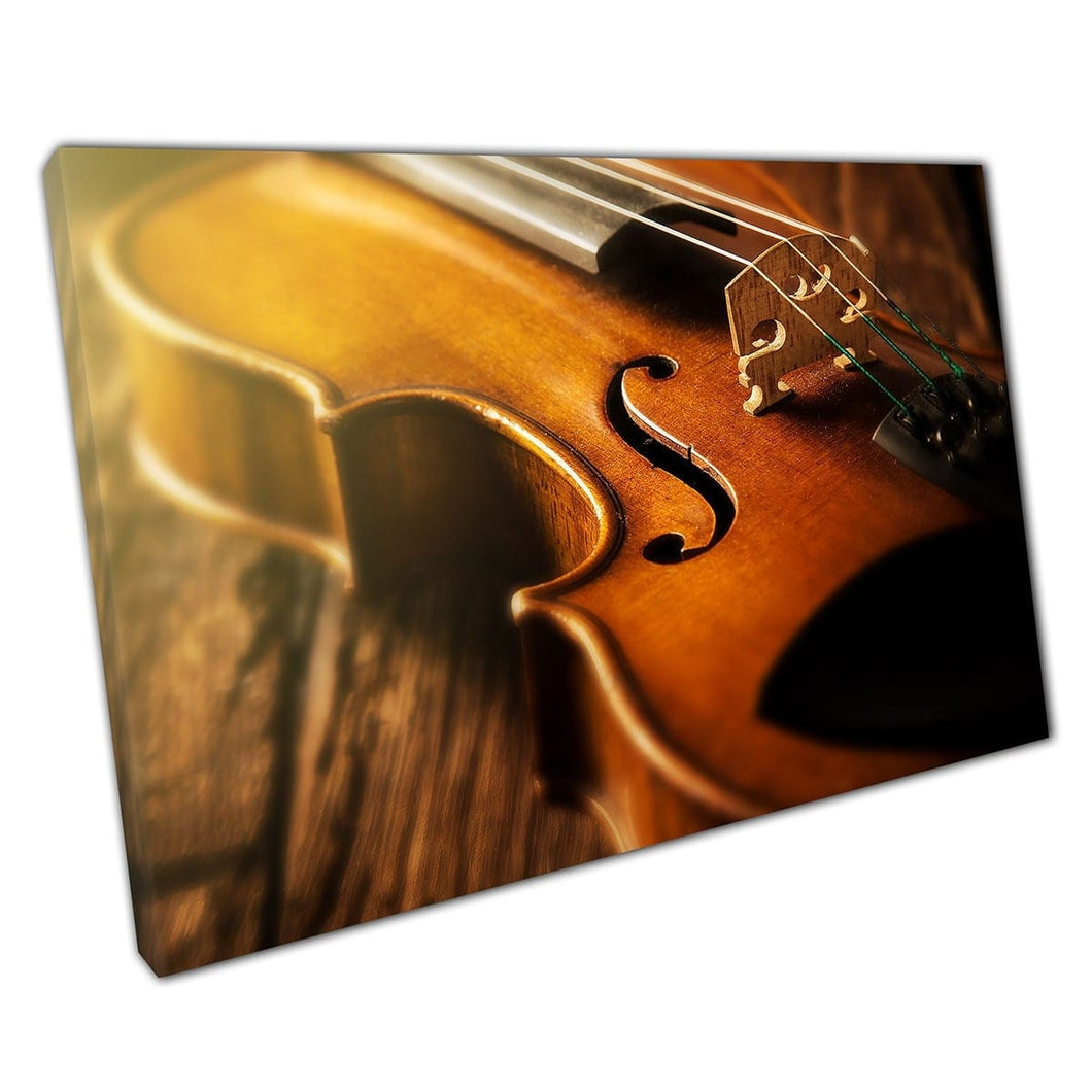 Elegante viool in Ray of Light Musical Instrument Photography Wall Art Print op canvas gemonteerde canvas print