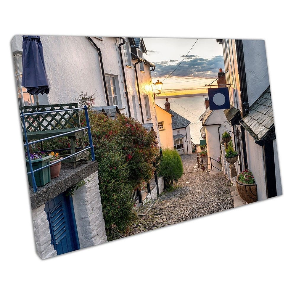 Smalle geplaveide straten bekleed met huisjes Clovelly Devon klaar om muurwand te hangen afdrukken gemonteerde canvas print