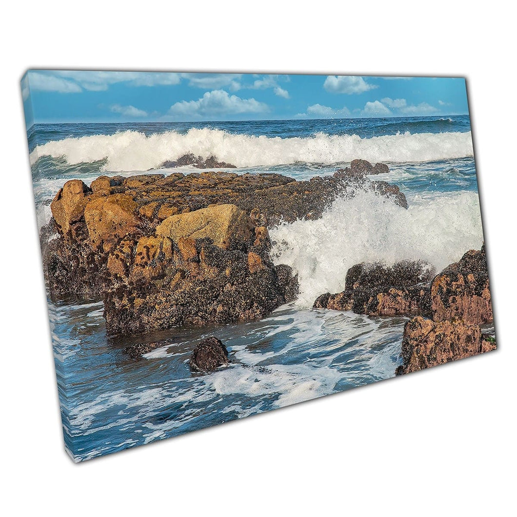 Prachtige turbulente zeegezitter Pacific Coast California Waves crashen verweerde rotsen Wall Art Print op canvas gemonteerde canvas print
